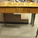 916 4297 WRITING DESK